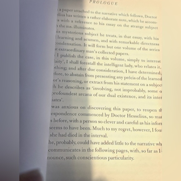 Carmilla by J. Sheridan Le Fanu Book - Picture 5 of 6